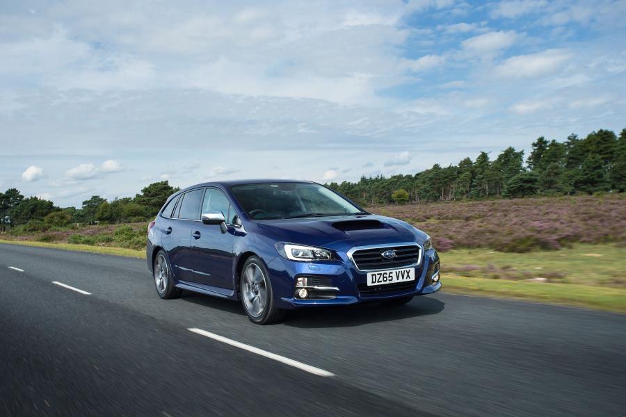  Subaru Levorg 2015 года  (UK) (фото 8 из 31)